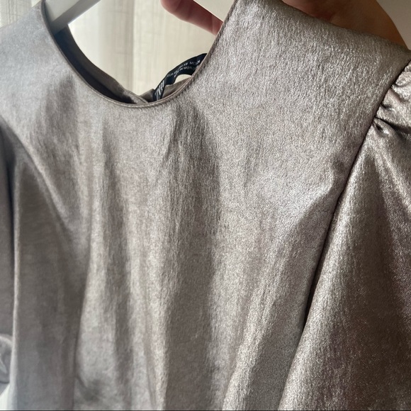 Zara Voluminous Metallic Top - Picture 6 of 11